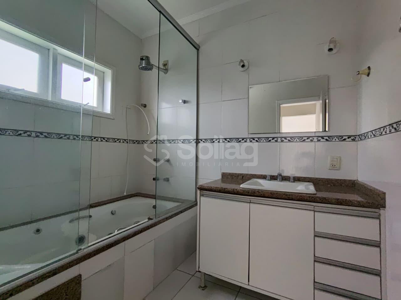 Casa em condomínio à venda no Condomínio Terras de São Francisco: 