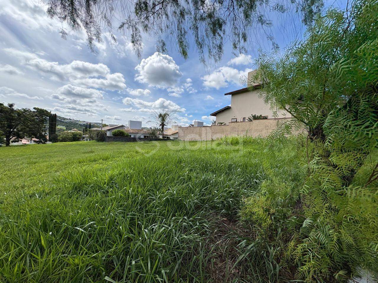 Terreno em condomínio à venda no Condomínio Villagio Capriccio: 