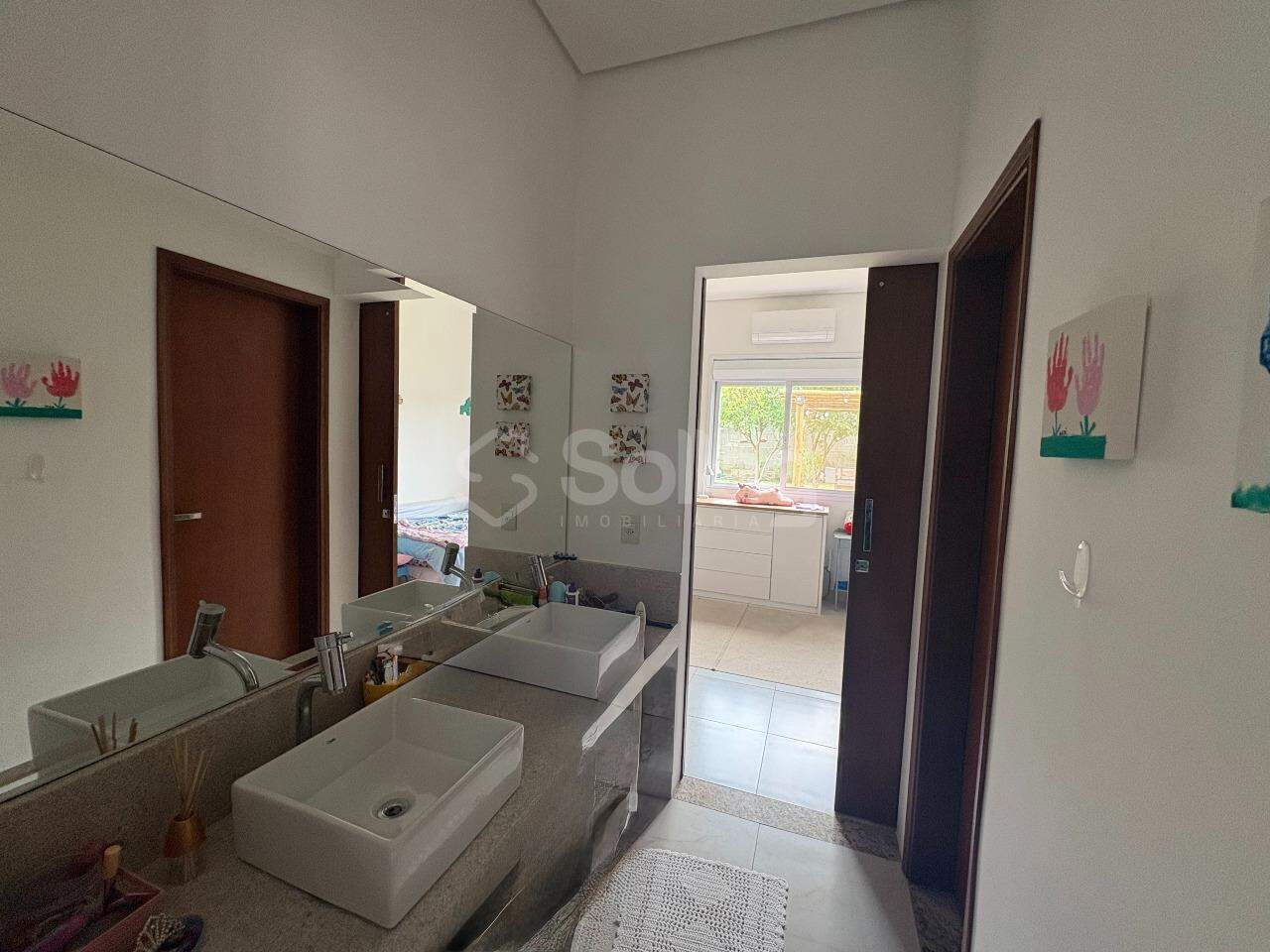 Casa em condomínio à venda no Condomínio Reserva dos Vinhedos: 