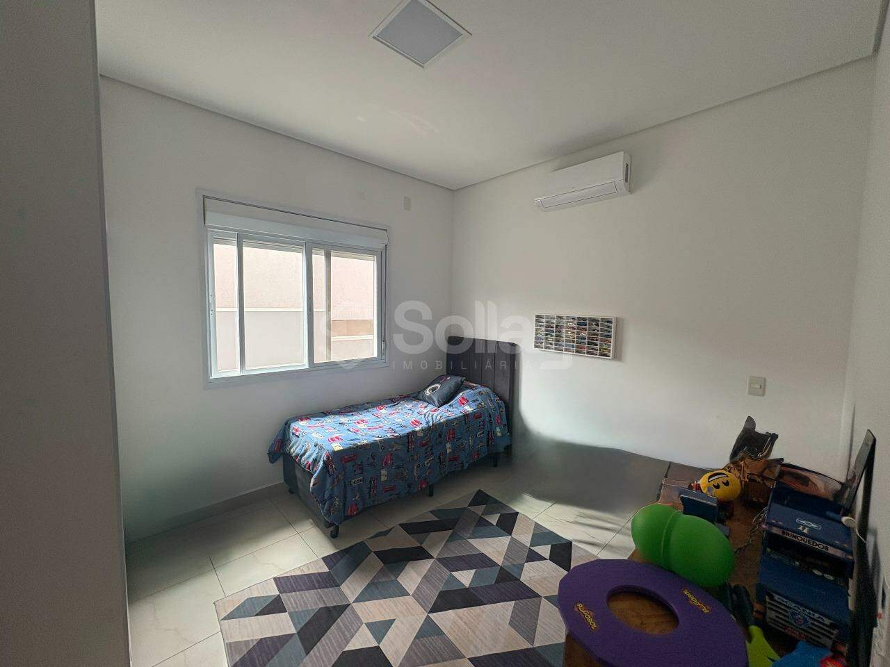 Casa em condomínio à venda no Condomínio Reserva dos Vinhedos: 