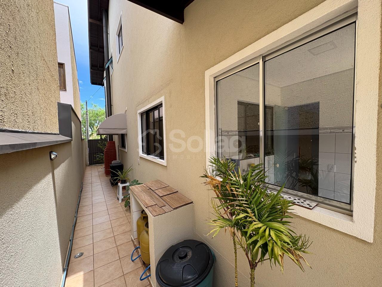 Casa em condomínio à venda no Condomínio Grape Village: