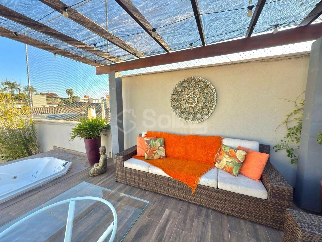 Casa em condomínio à venda no Condomínio Vila Hípica 2: