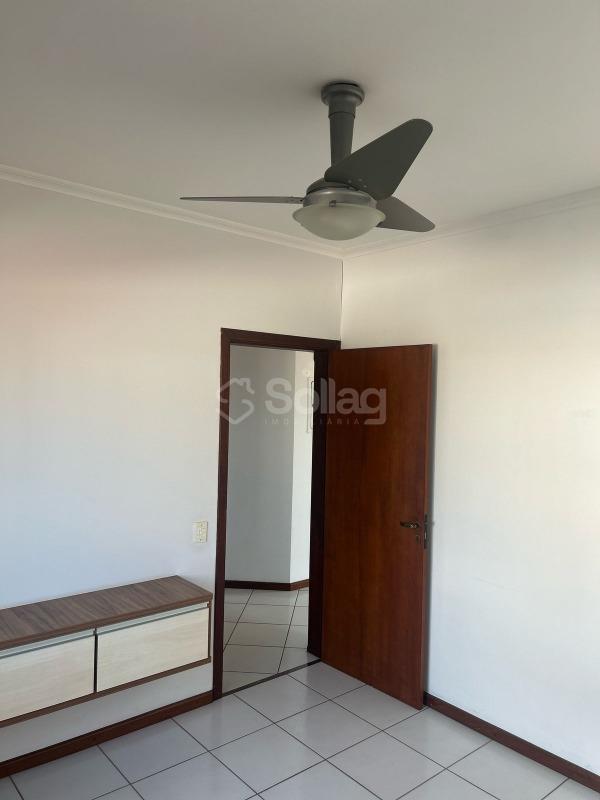 Casa em condomínio à venda no Pinheirinho: 