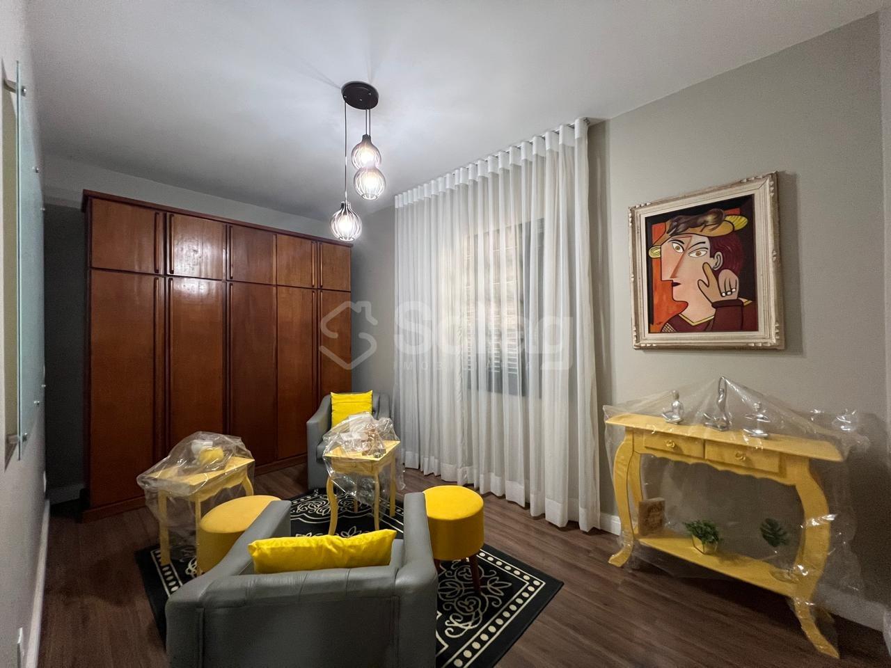 Casa à venda no Jardim Itália : 