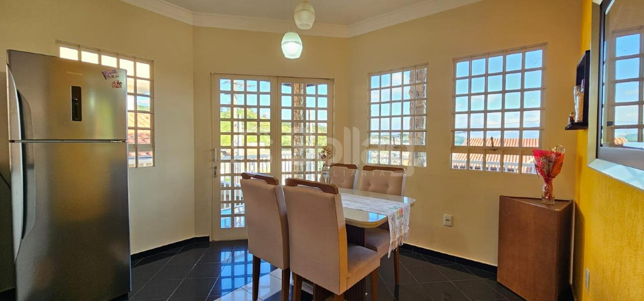 Casa à venda no Jardim Melle: 