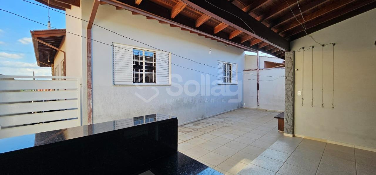 Casa à venda no Jardim Melle: 