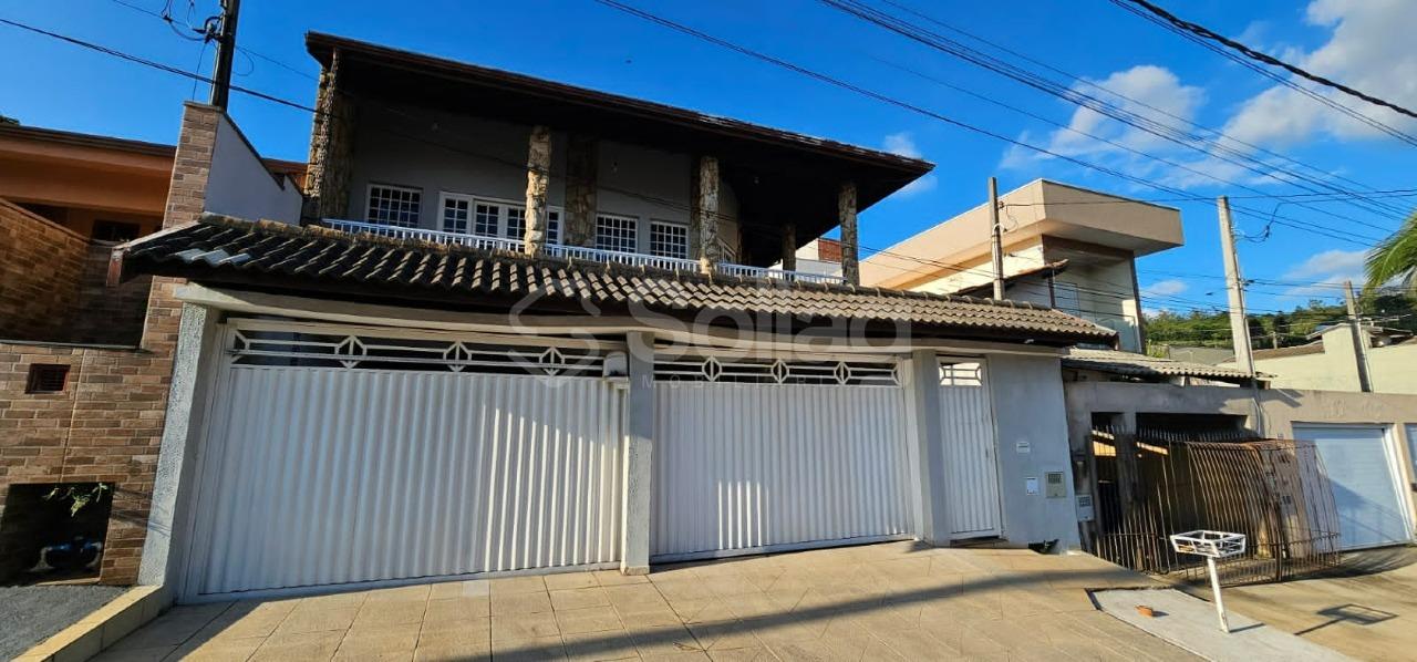 Casa à venda no Jardim Melle: 