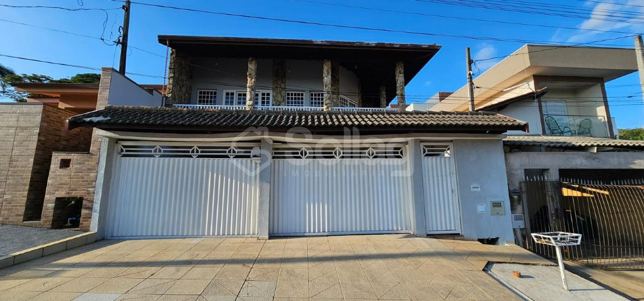 Casa à venda no Jardim Melle: 