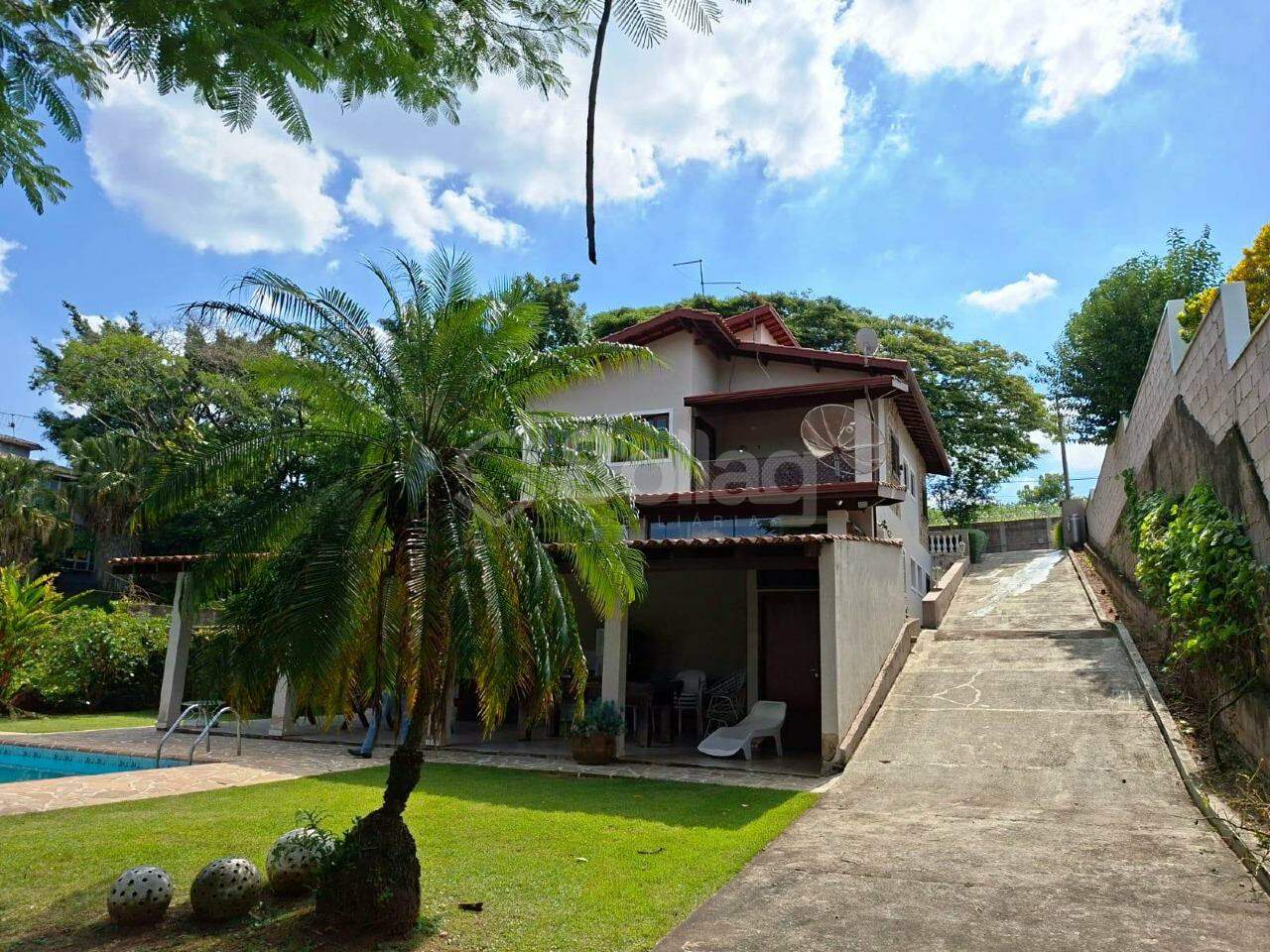 Casa em condomínio à venda no Condomínio Estância Marambaia: 