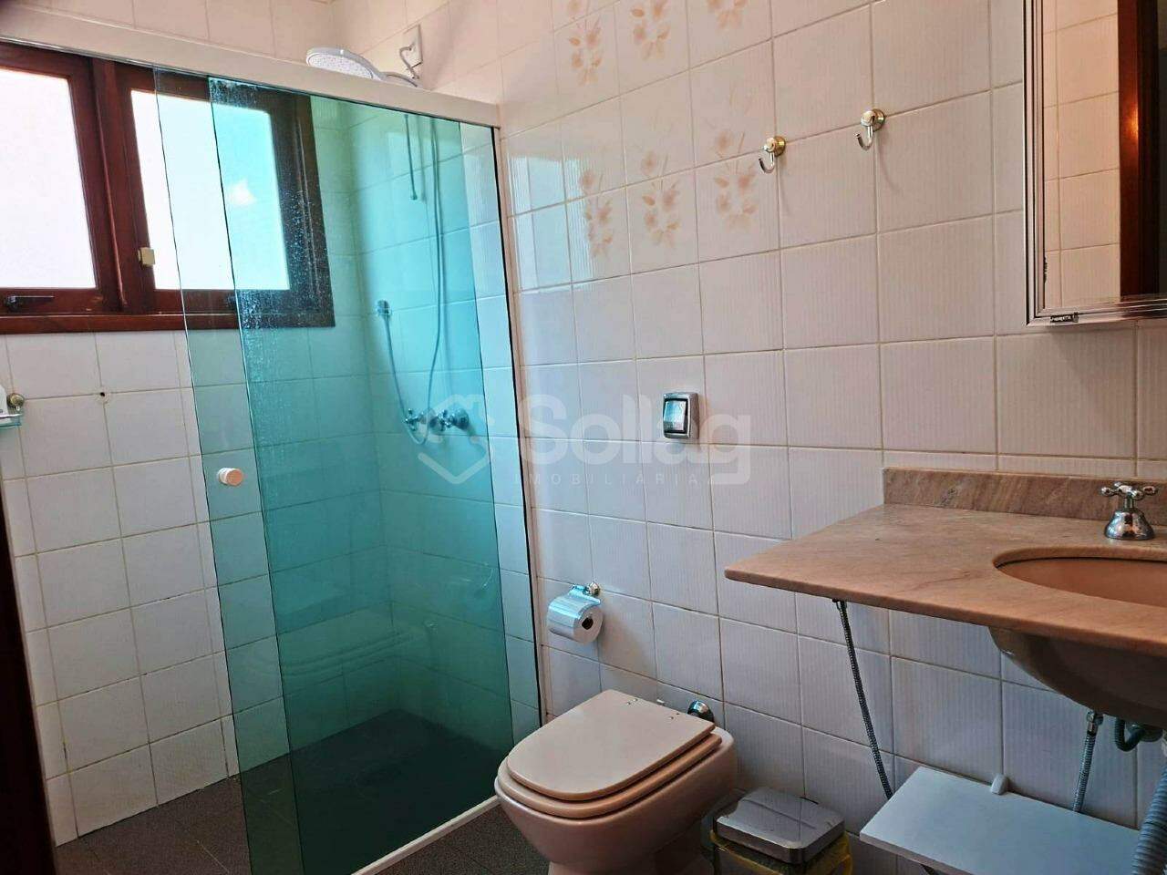 Casa em condomínio à venda no Condomínio Estância Marambaia: 