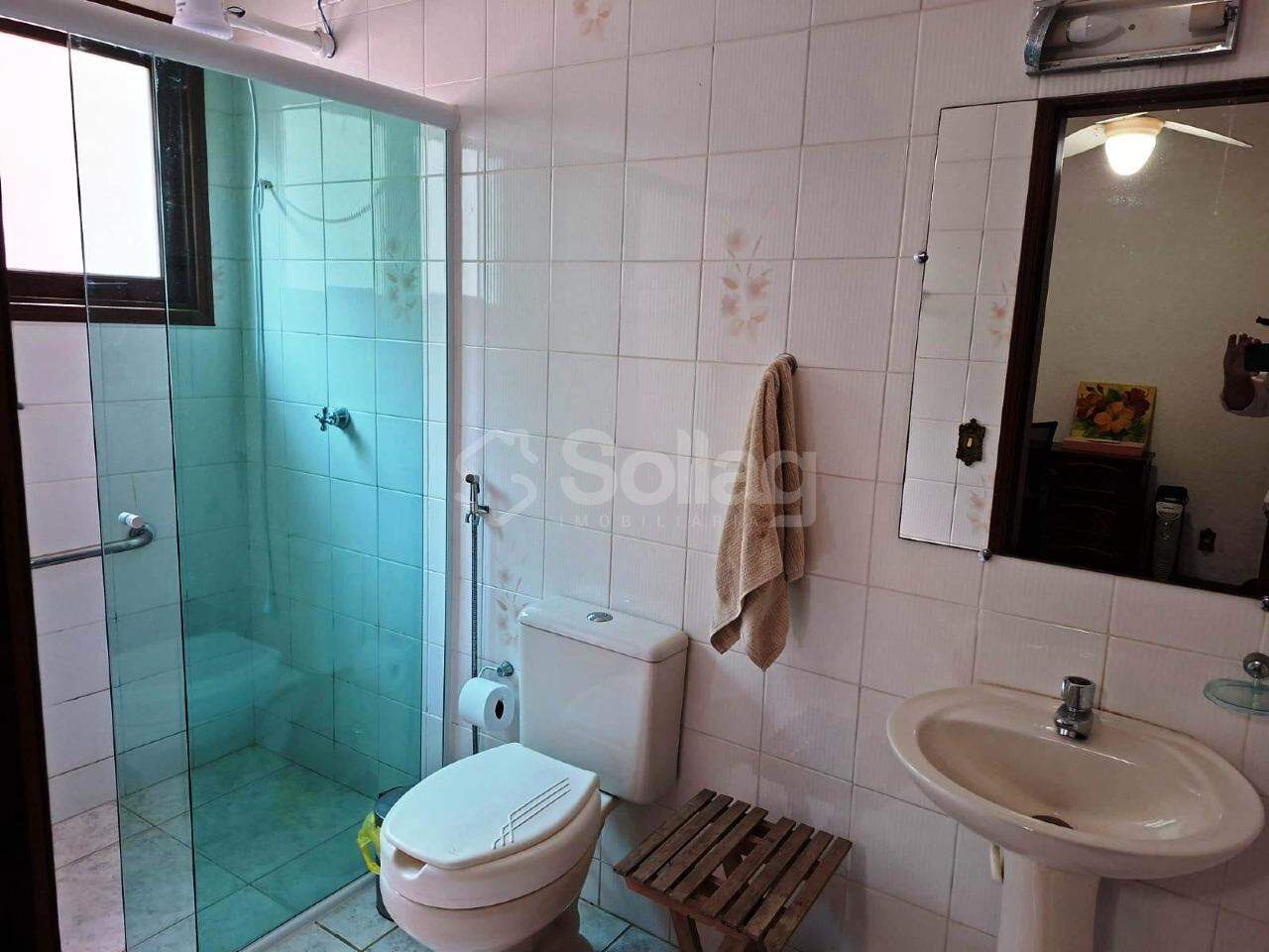 Casa em condomínio à venda no Condomínio Estância Marambaia: 