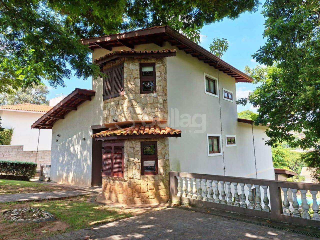 Casa em condomínio à venda no Condomínio Estância Marambaia: 