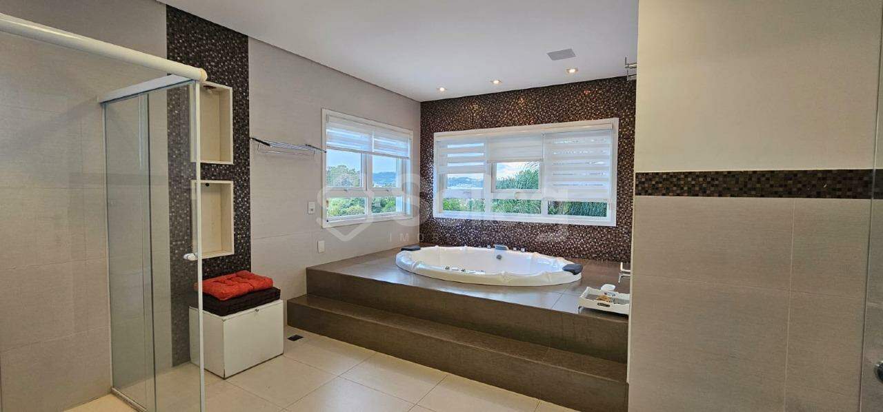 Casa em condomínio à venda no Condomínio Vista Alegre - Sede: 