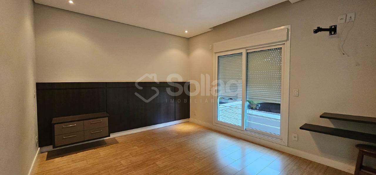 Casa em condomínio à venda no Condomínio Vista Alegre - Sede: 