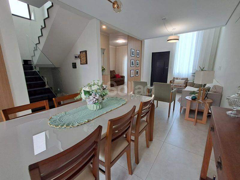 Casa em condomínio à venda no Residencial Villagio Maranello: 