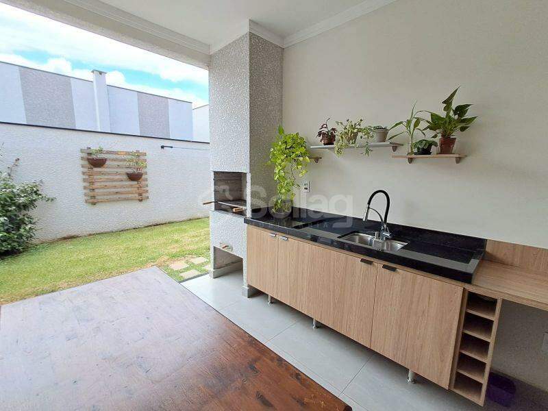 Casa em condomínio à venda no Residencial Villagio Maranello: 