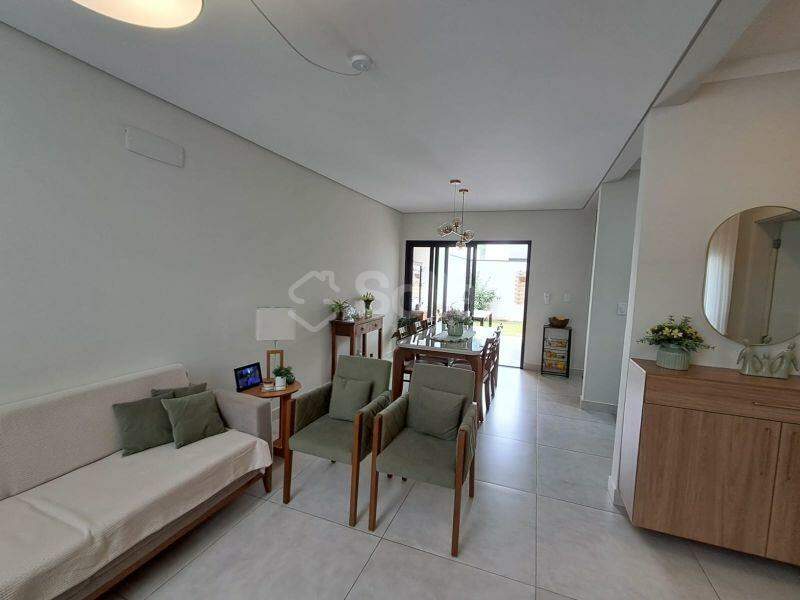 Casa em condomínio à venda no Residencial Villagio Maranello: 