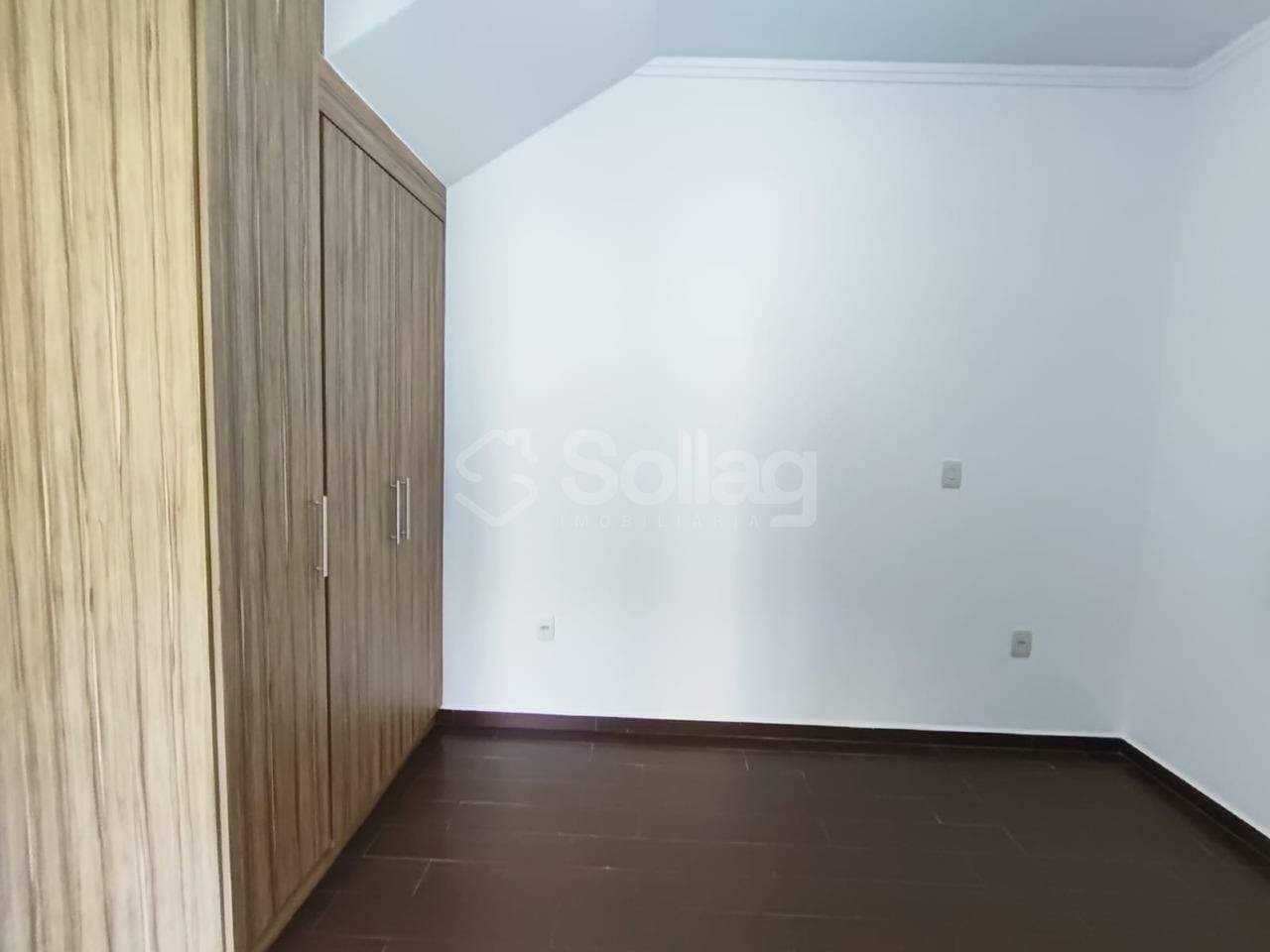 Casa em condomínio para aluguel no Condomínio Estância Marambaia: