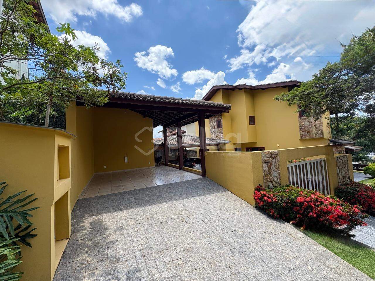 Casa em condomínio à venda no Condomínio Villagio Capriccio: