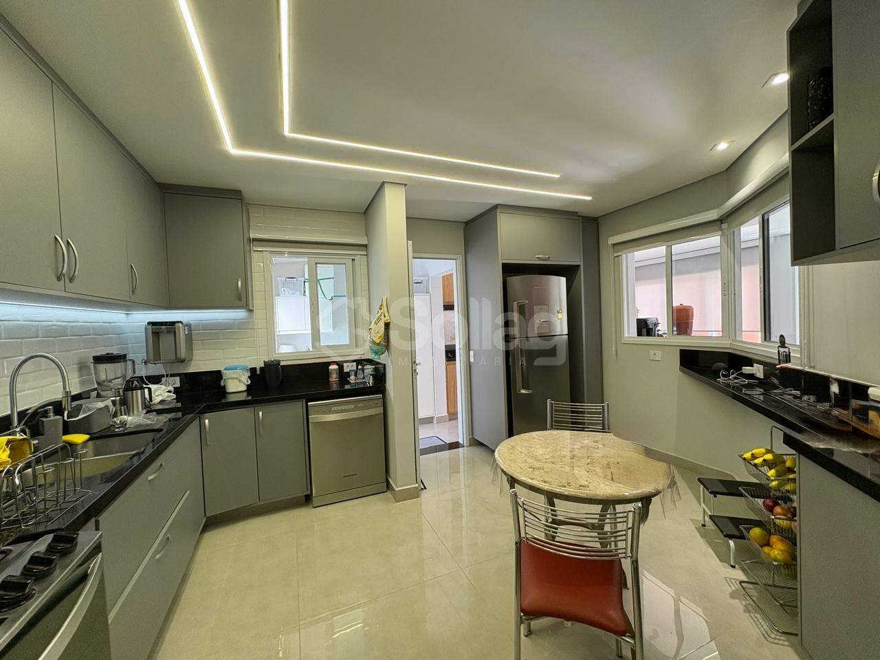 Casa em condomínio à venda no Piemonte Residenziale: 