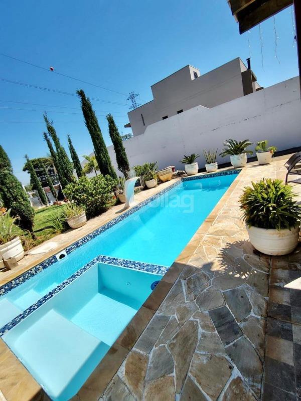 Casa à venda no Vista Alegre: 