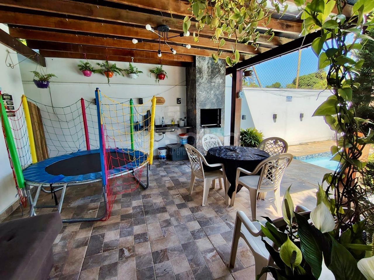 Casa à venda no Vista Alegre: 