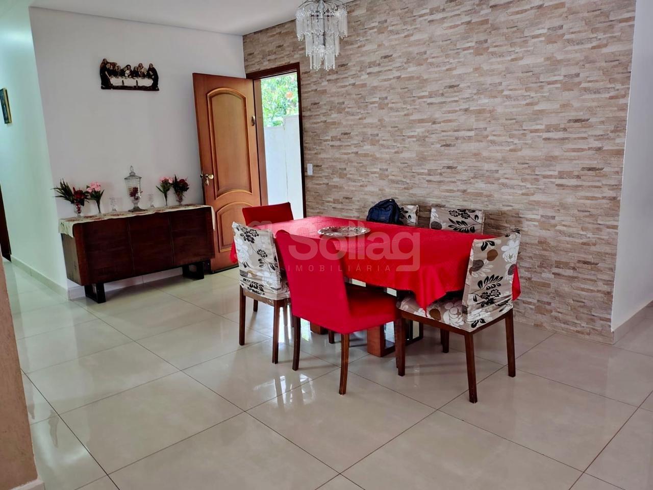 Casa à venda no Vista Alegre: 