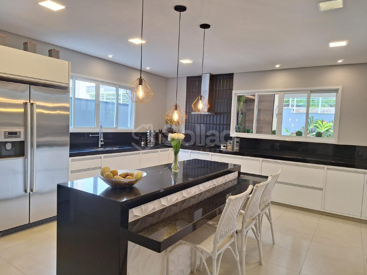 Casa em condomínio à venda no Condomínio Terras de Vinhedo: