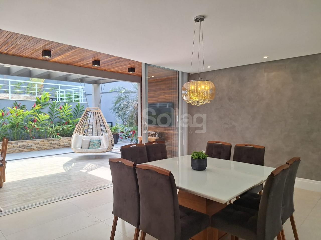 Casa em condomínio à venda no Condomínio Terras de Vinhedo: