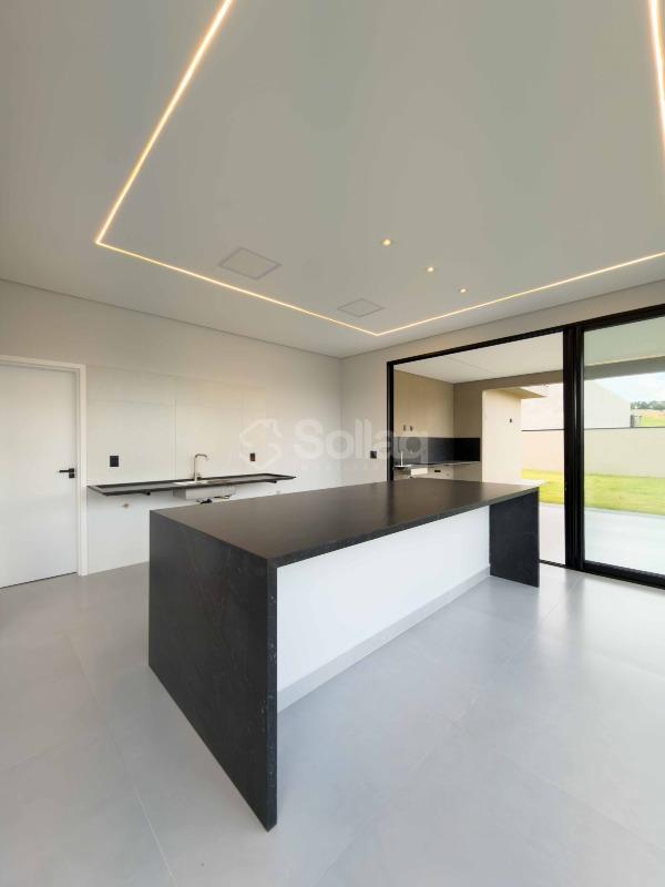 Casa em condomínio à venda no Residencial Arboretum: 