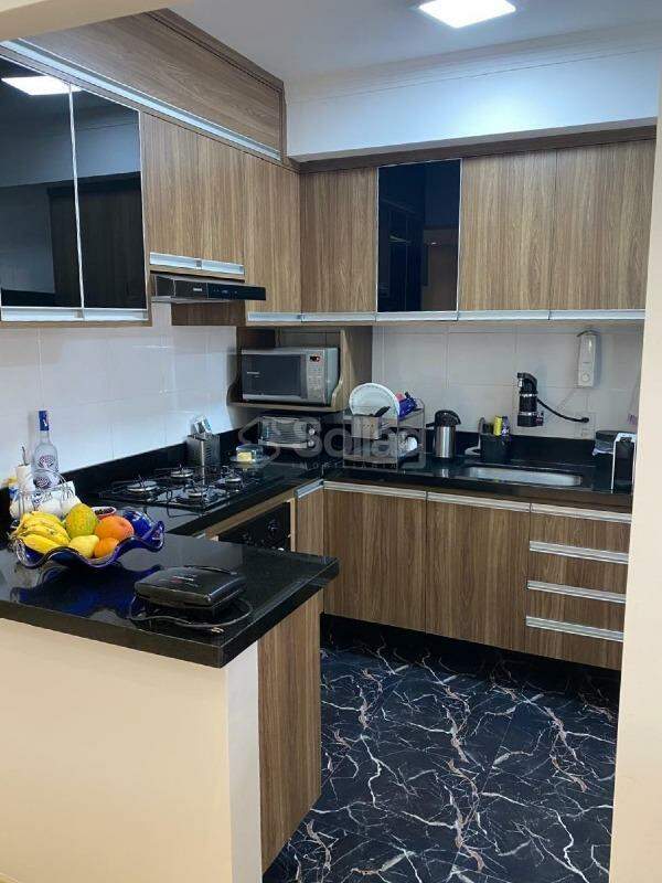 Apartamento à venda no Ortizes: 