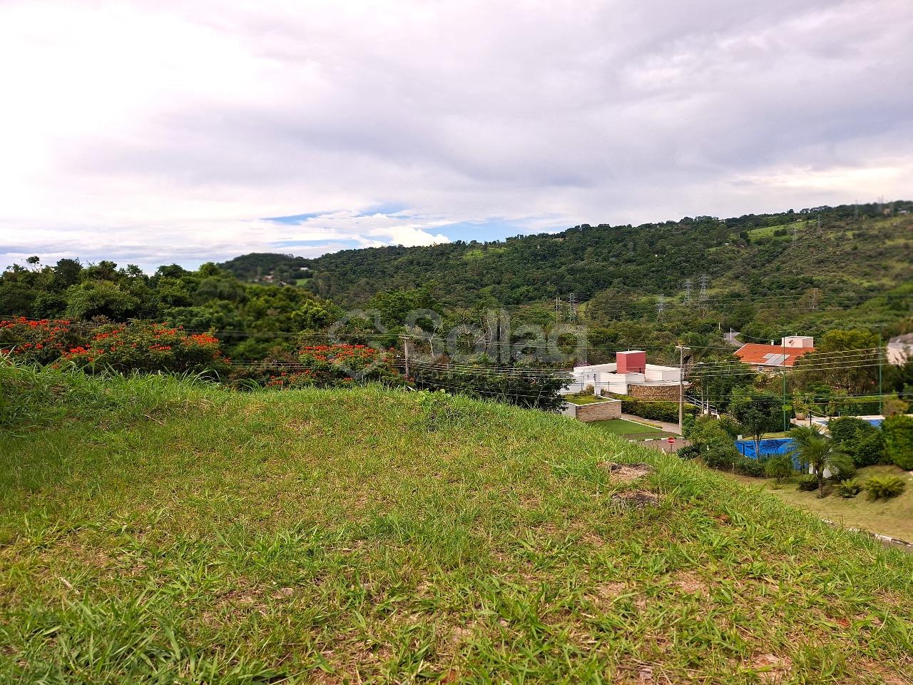 Terreno em condomínio à venda no Condomínio Moinho de Vento: