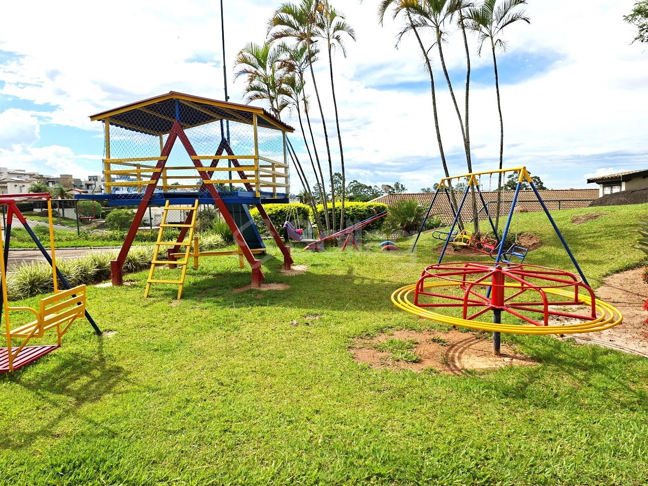 Terreno em condomínio à venda no Condomínio Moinho de Vento: