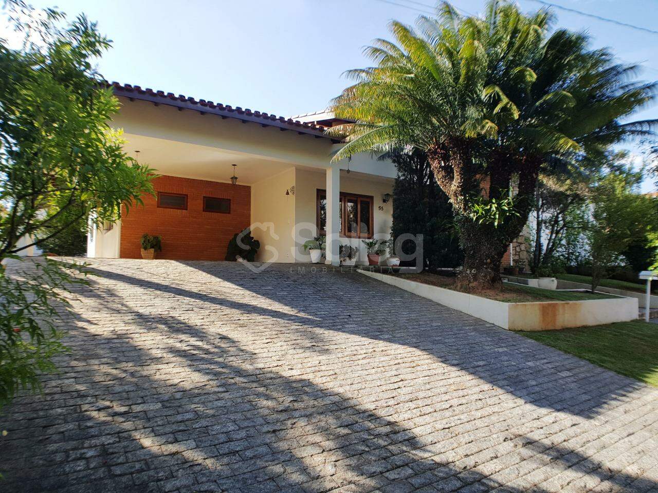 Casa em condomínio à venda no Condomínio Jardim Paulista I: 