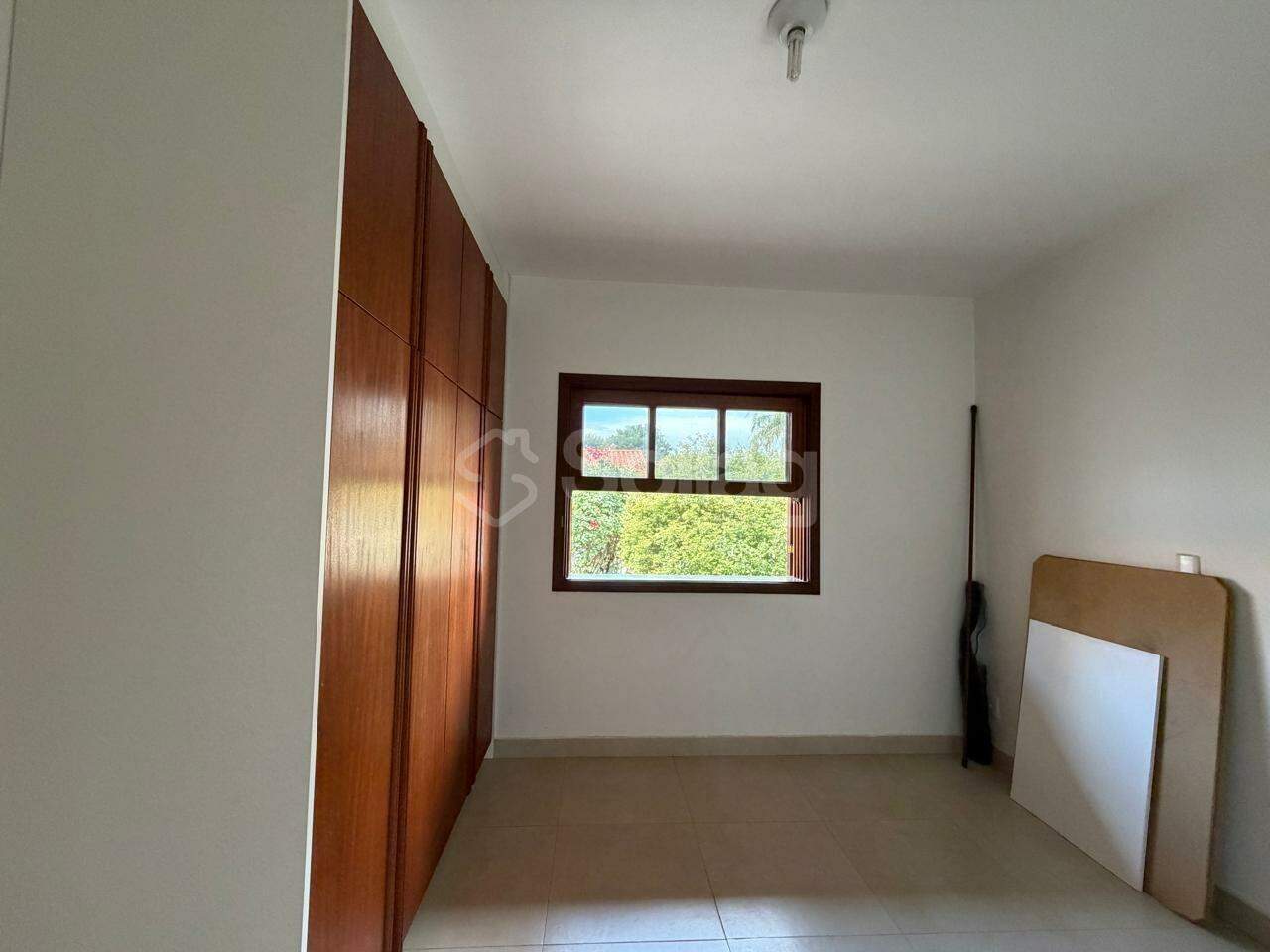 Casa em condomínio à venda no Condomínio Jardim Paulista I: 