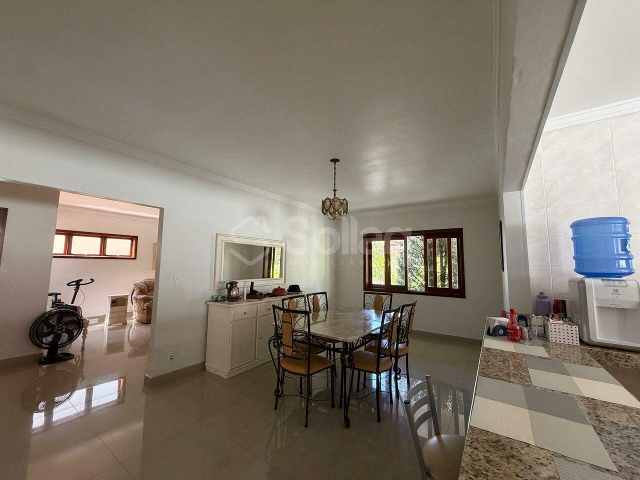 Casa em condomínio à venda no Condomínio Jardim Paulista I: 