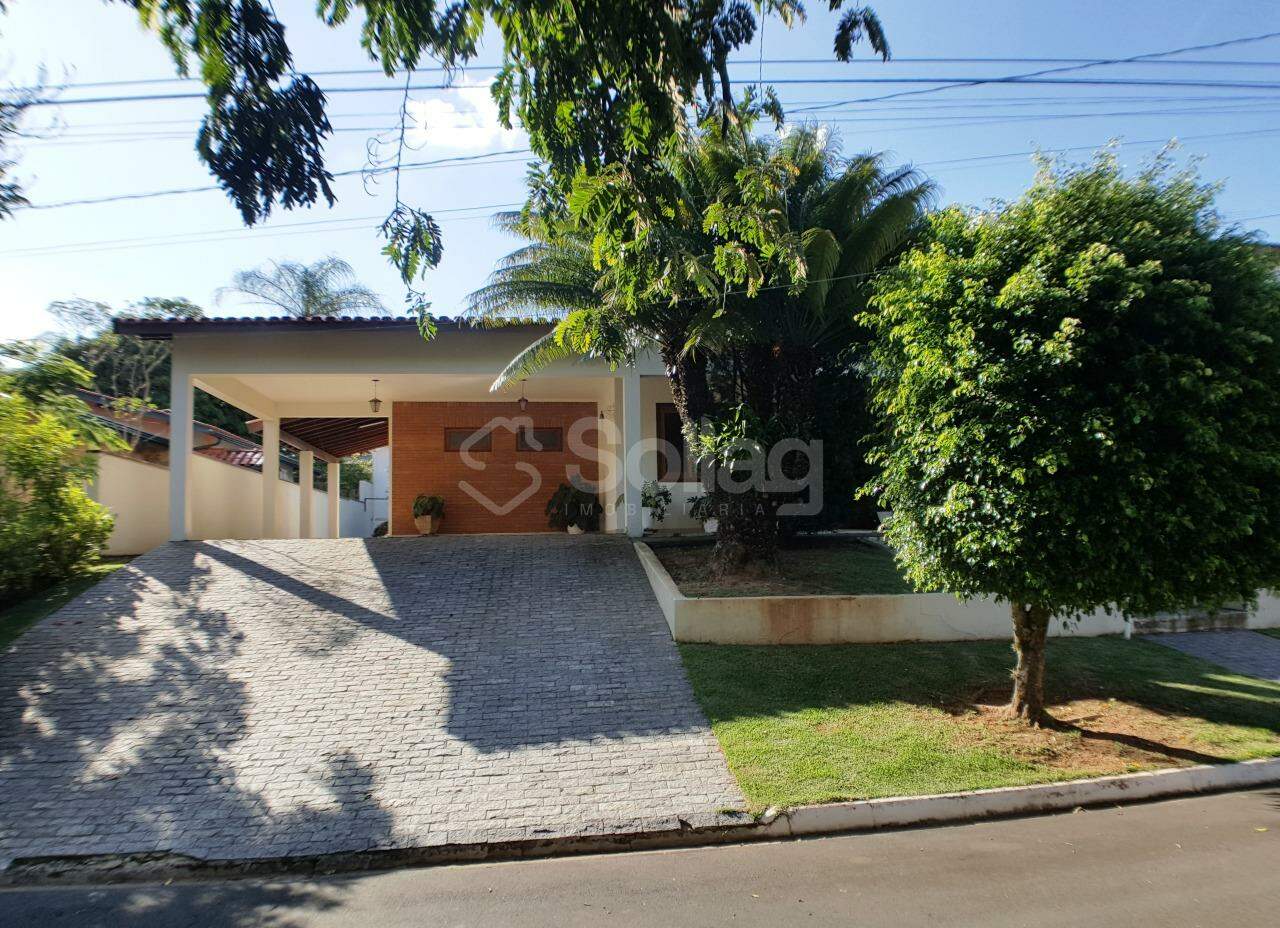 Casa em condomínio à venda no Condomínio Jardim Paulista I: 