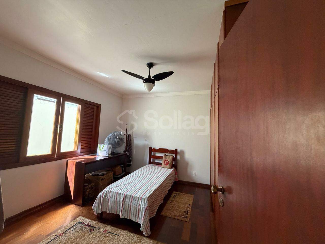 Casa em condomínio à venda no Condomínio Jardim Paulista I: 