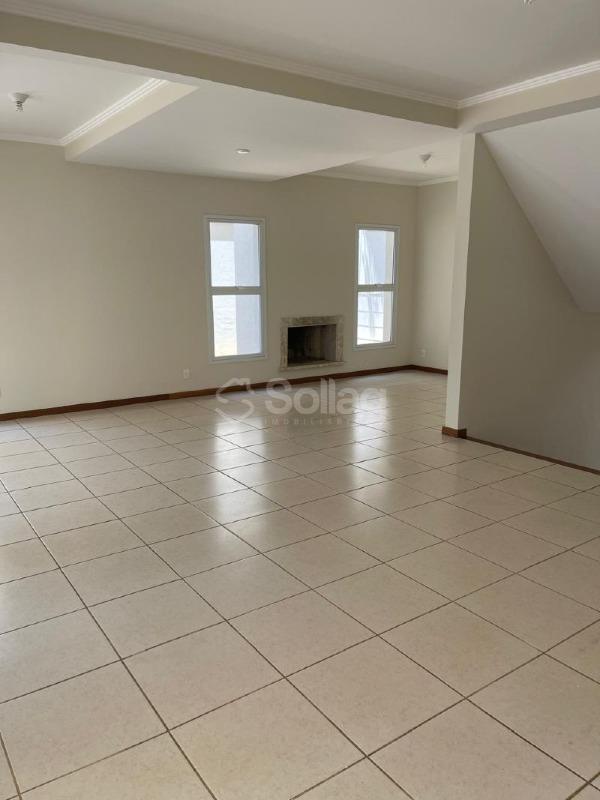 Casa em condomínio à venda no Jardim Paiquerê: 