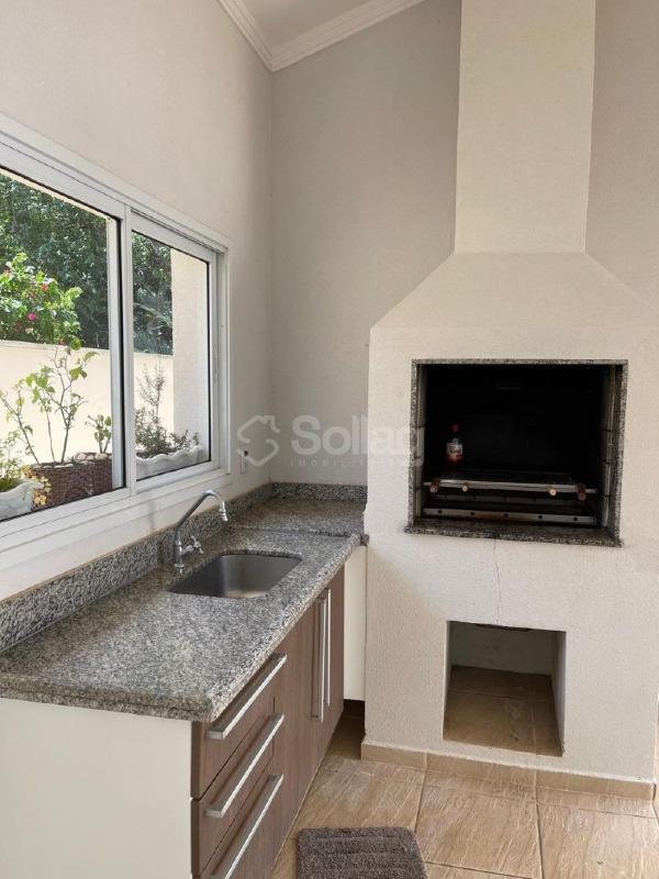 Casa em condomínio à venda no Jardim Paiquerê: 