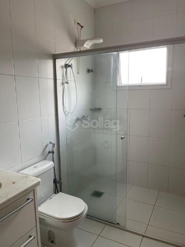 Casa em condomínio à venda no Jardim Paiquerê: 