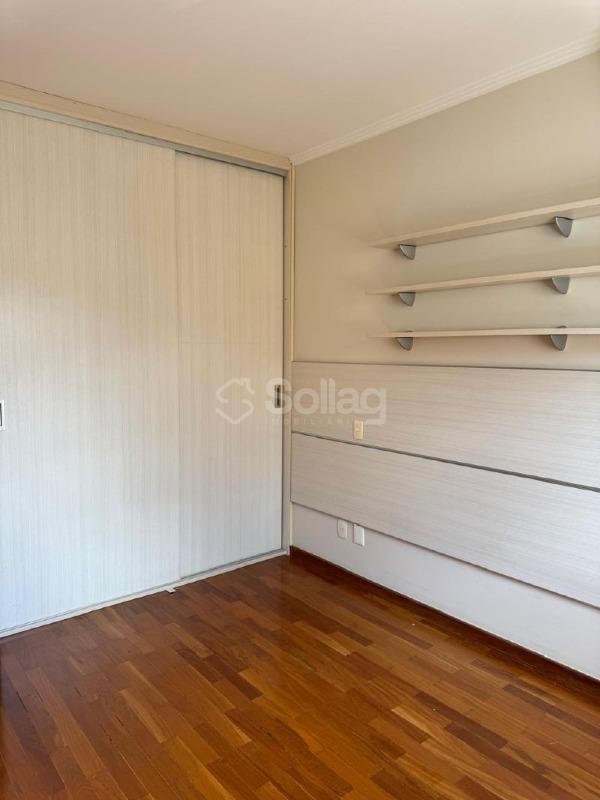 Casa em condomínio à venda no Jardim Paiquerê: 