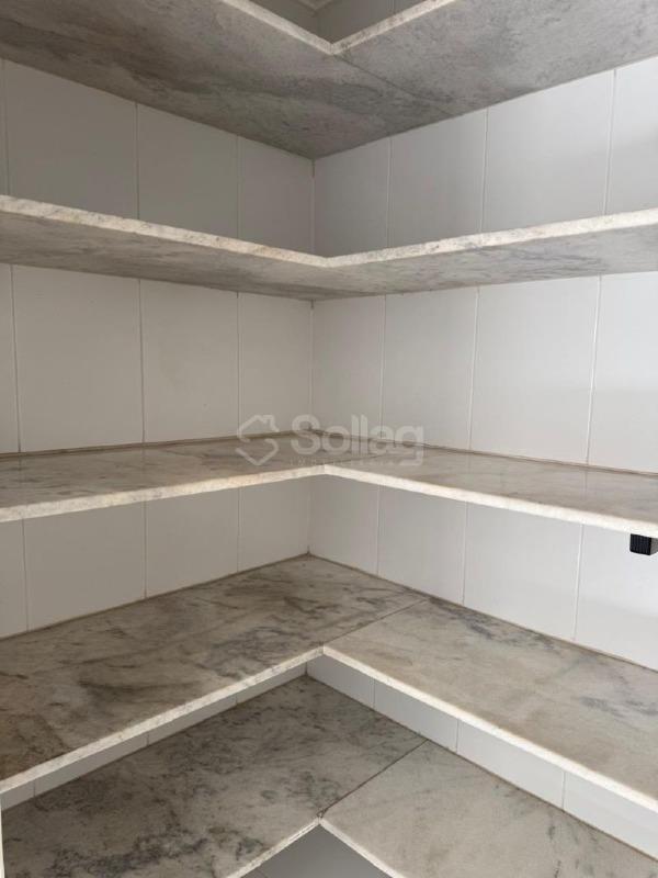 Casa em condomínio à venda no Jardim Paiquerê: 