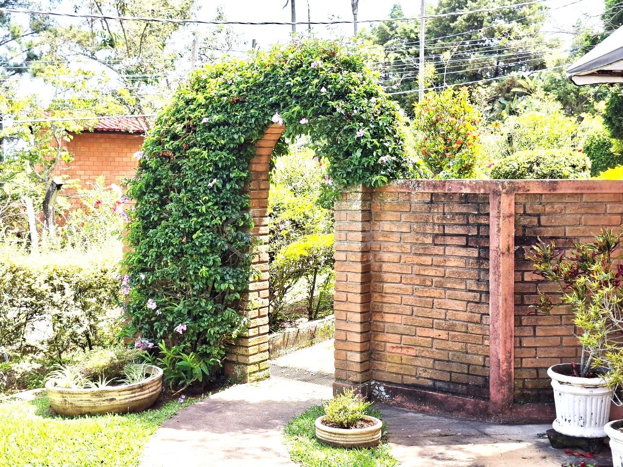 Casa em condomínio à venda no Condomínio Vale da Santa Fé: 