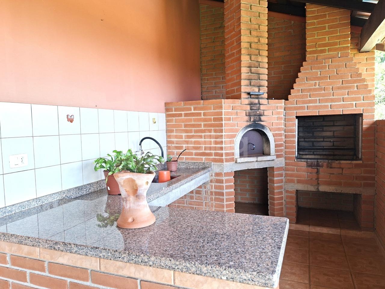 Casa em condomínio à venda no Condomínio Vale da Santa Fé: 