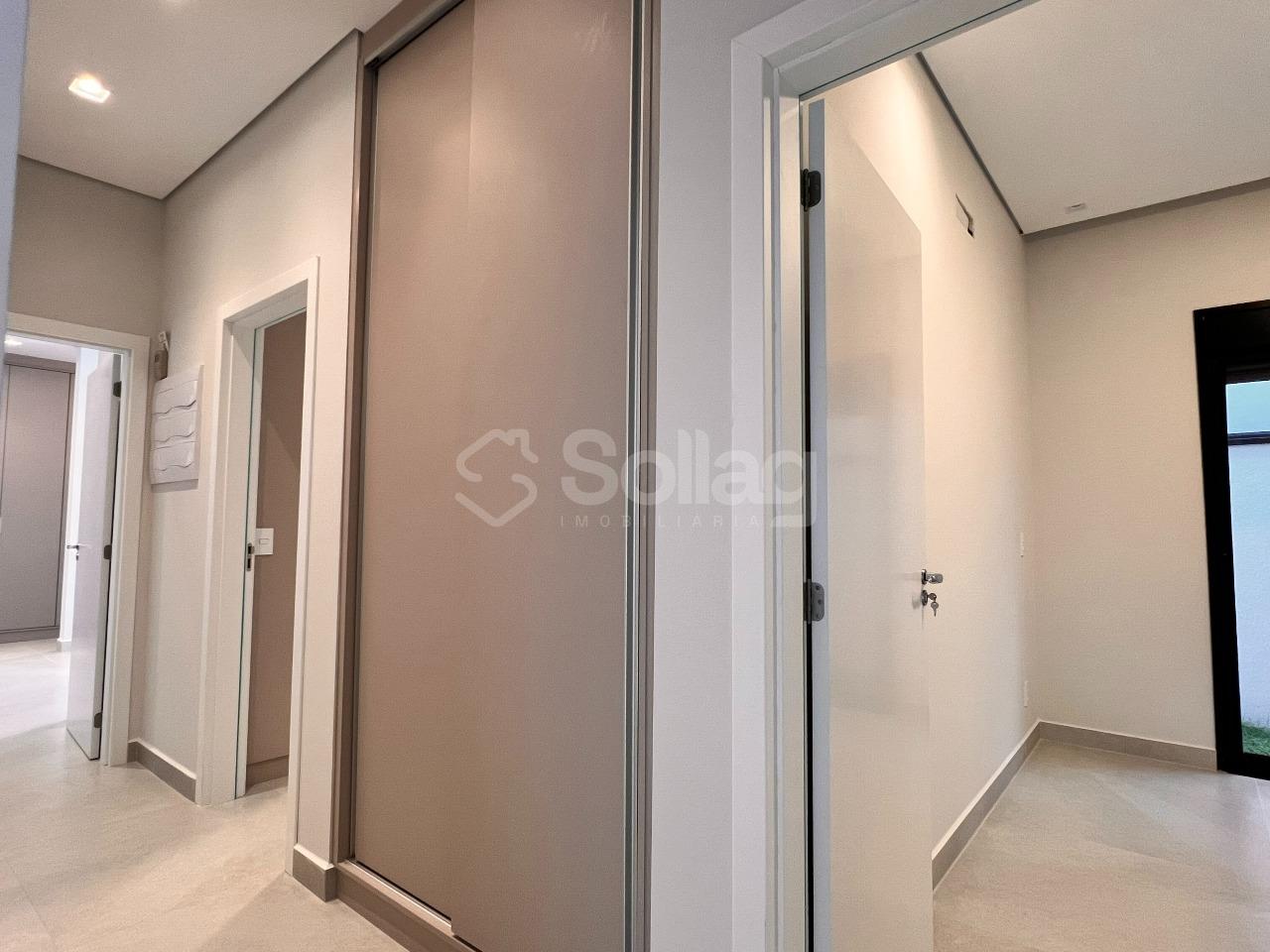 Casa em condomínio à venda no Condomínio Mont´Alcino: 