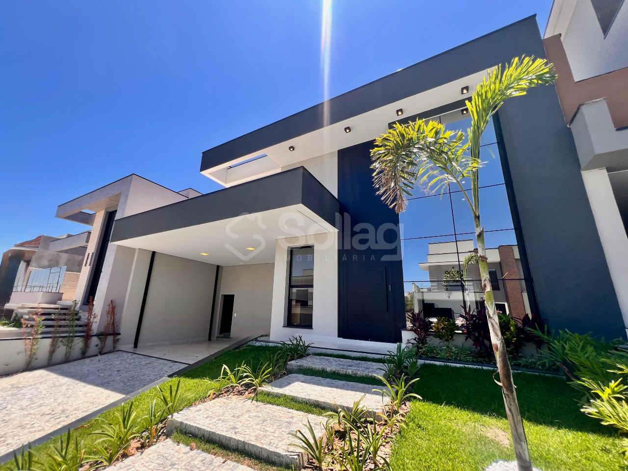 Casa em condomínio à venda no Condomínio Mont´Alcino: 