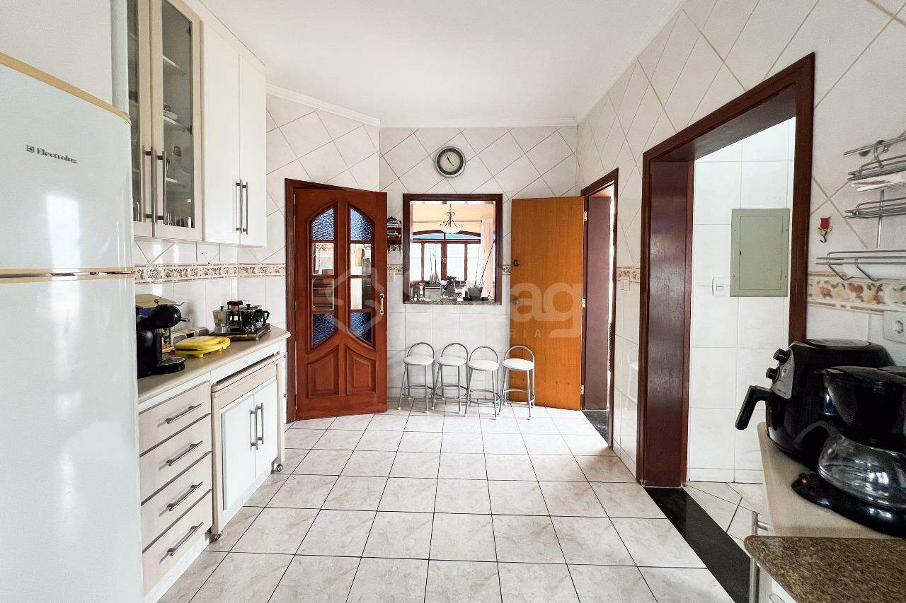 Casa em condomínio à venda no Condomínio Villagio Capriccio: 