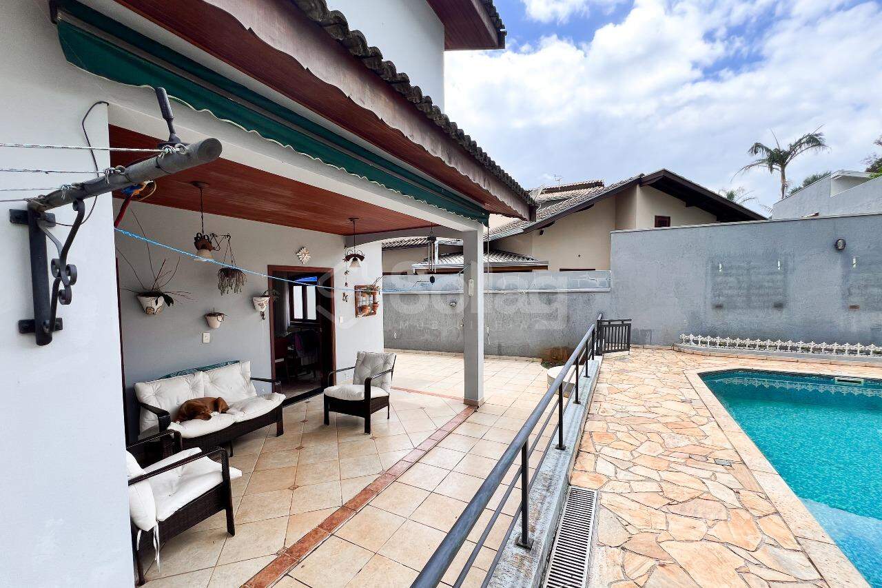 Casa em condomínio à venda no Condomínio Villagio Capriccio: 