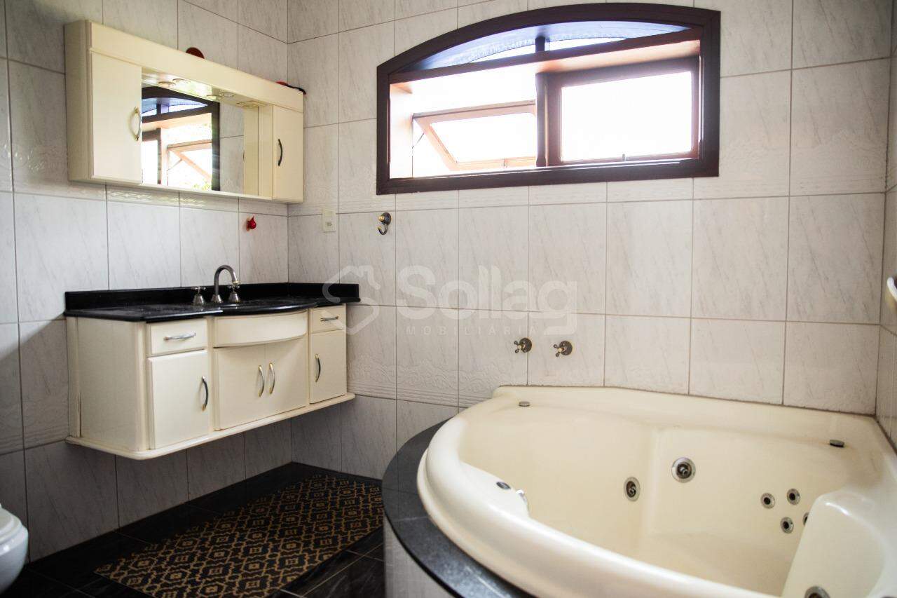 Casa em condomínio à venda no Condomínio Villagio Capriccio: 